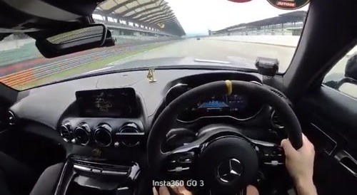 1st-perosn footage of a crash in Sepang International circuit in Malaysia.