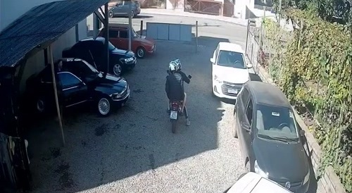 Man Killed in Car Wash Shooting, Brazil