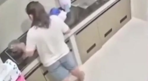 Lady Turns On Stove And Instantly Becomes A Human Torch