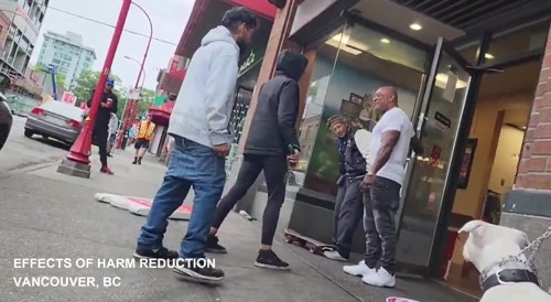 Raging Crack Head Gets Taught a Painful Lesson