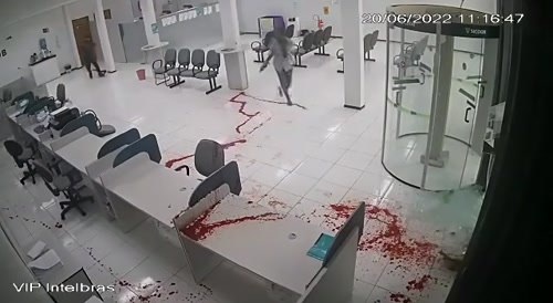 Bank robbery gone wrong in brazil