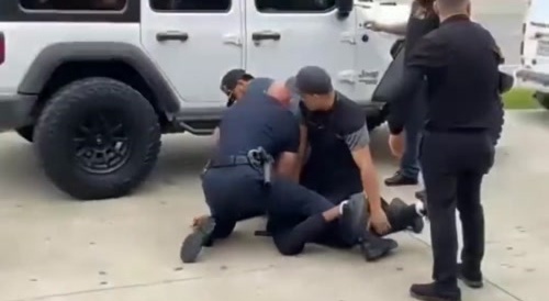 Street Thug Destroys Buffet but Gets Arrested