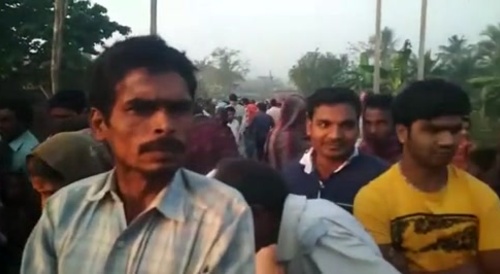 Indian dude turned into a bloody pulp