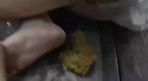 Upskirt shitty after-party taste... !