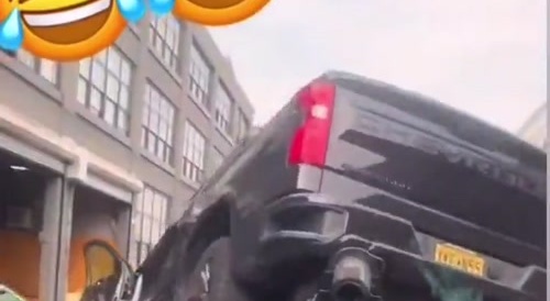 Repo man gets repo-ed... !