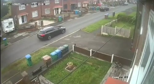 Dad collide with E-bike thief