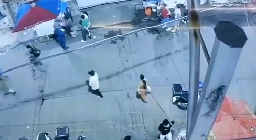 A Filipino suicide jumper (different angle)... !
