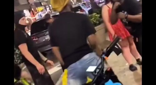 Man With No Legs Gets Into a Fight