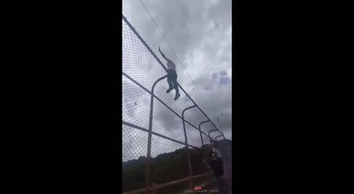 Man decides to take the fastest way... !