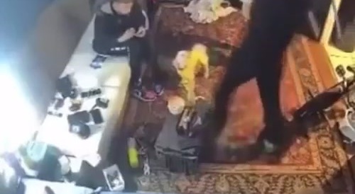 Domestic incident : man slams an axe in someone's skull... !