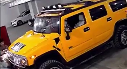 Driverless Hummer crushes someone