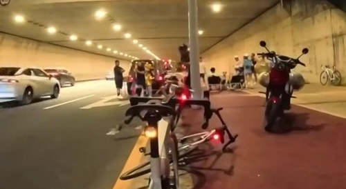 A pussy bicycle vandal... !