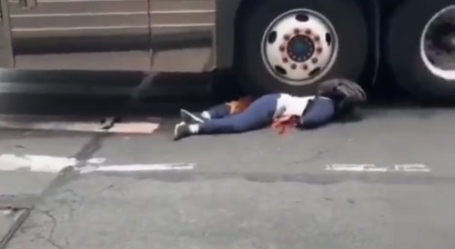 Bus Leaves A Mess
