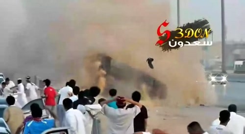 Car Crash Send Everyone Inside Flying.
