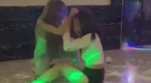 Asian girls' fight