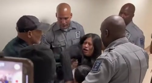 ICE handles deportee’s girlfriend