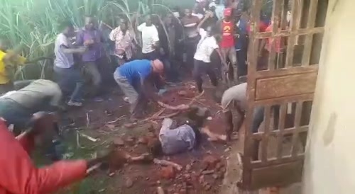 Brutal Lynching of a Criminal