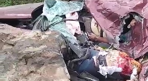 2 people deadly pounded by rockfall in Ecuador... !