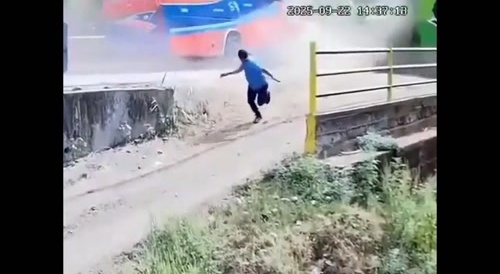 Successful Eject From Bus.