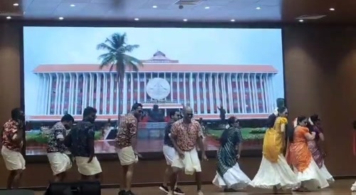 A 46-year-old dies while dancing on stage...