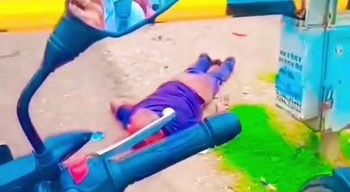 Indian Man Gets Ragdolled