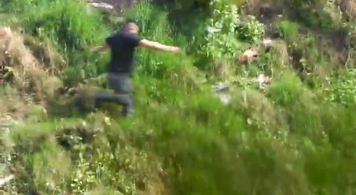 Colombian Farc Leader get shot by sniper