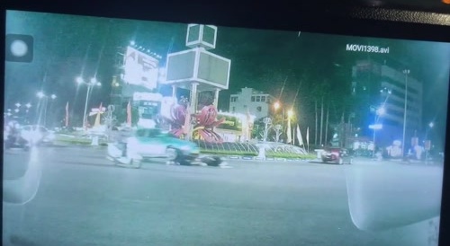 Traffic Circle Head Bump
