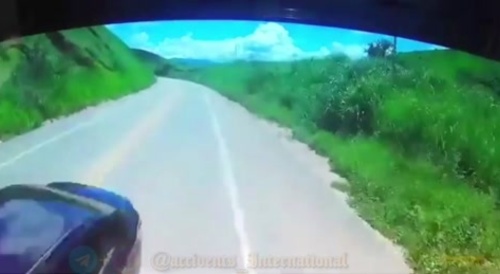 Carcrash tripple collision