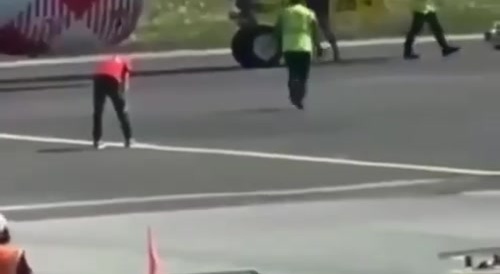 italian finds out why you shouldnt jump into a jet engine