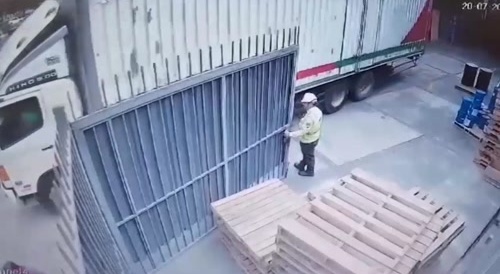 Your Idiot Of The Day Goes To...