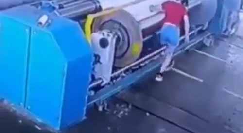 Girl gets eaten by machine