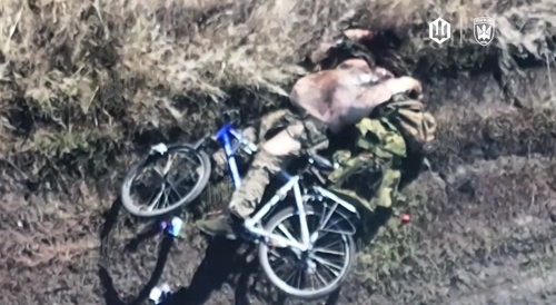 Ukirainian drone vs russian biker