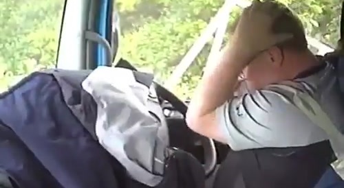 Truck driver crashes while texting.