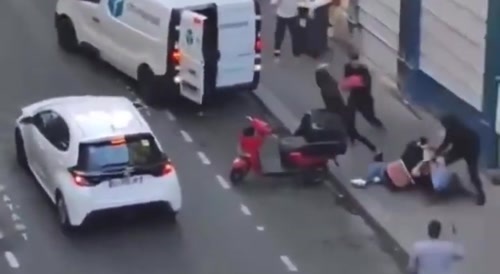 Paris: Novice Kidnappers.