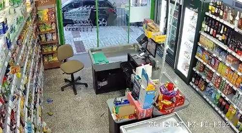 illegal Immigrant theft