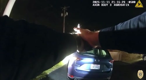 Cop Fires 15 Shots In Three Seconds At Unarmed man