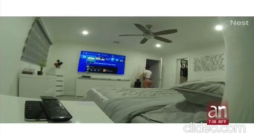 Cuban woman with a nice ass defends her husband from thieves