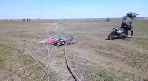 dumbest motorcycle assault ever