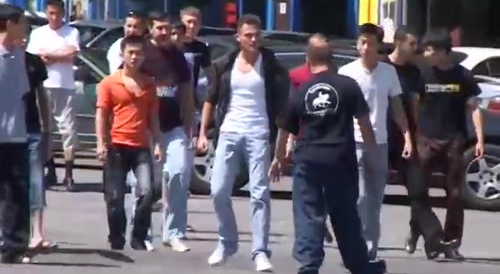 Triggers the whole crowd