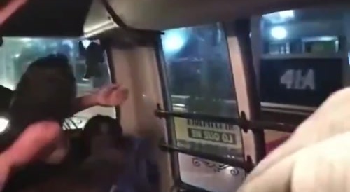 Mexican Ratchets Fight - 'En El Bus'