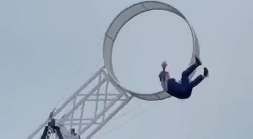 Oops, something went wrong!