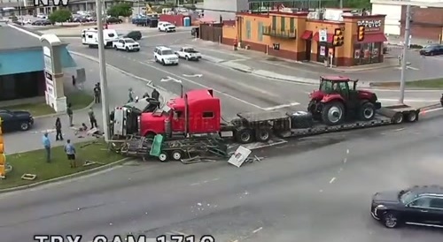 Car crash at intersection