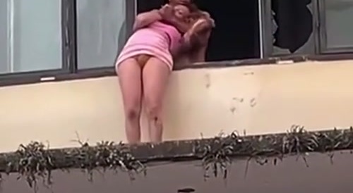 Cheap whore won't have ssx with me