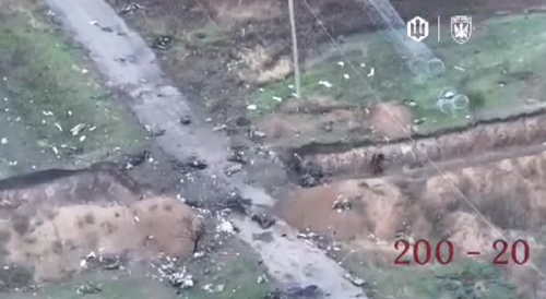 28 Russians are killed at the same spot.The most stupid people in the world