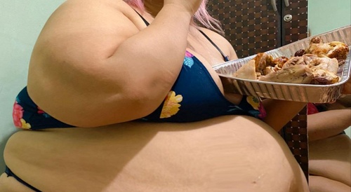 fat women eating