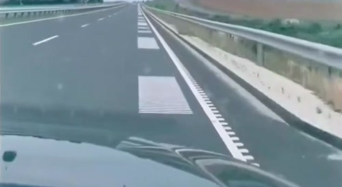 This road in Hungary sings only if you drive the right speed