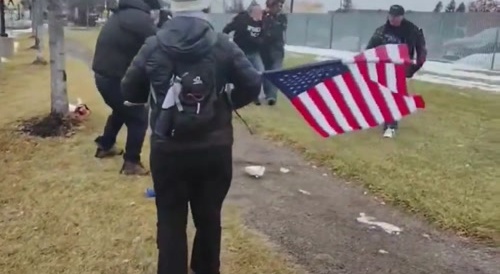 Trump Supporter vs Anti ICE Protesters