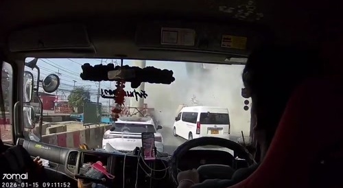 Better Angle Of Crane Collaps In Thailand