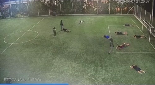 Fake cops gun down targets in Isla Mocoli