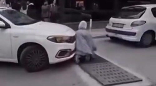 Can't you see I'm stuck to the ground like snot?!